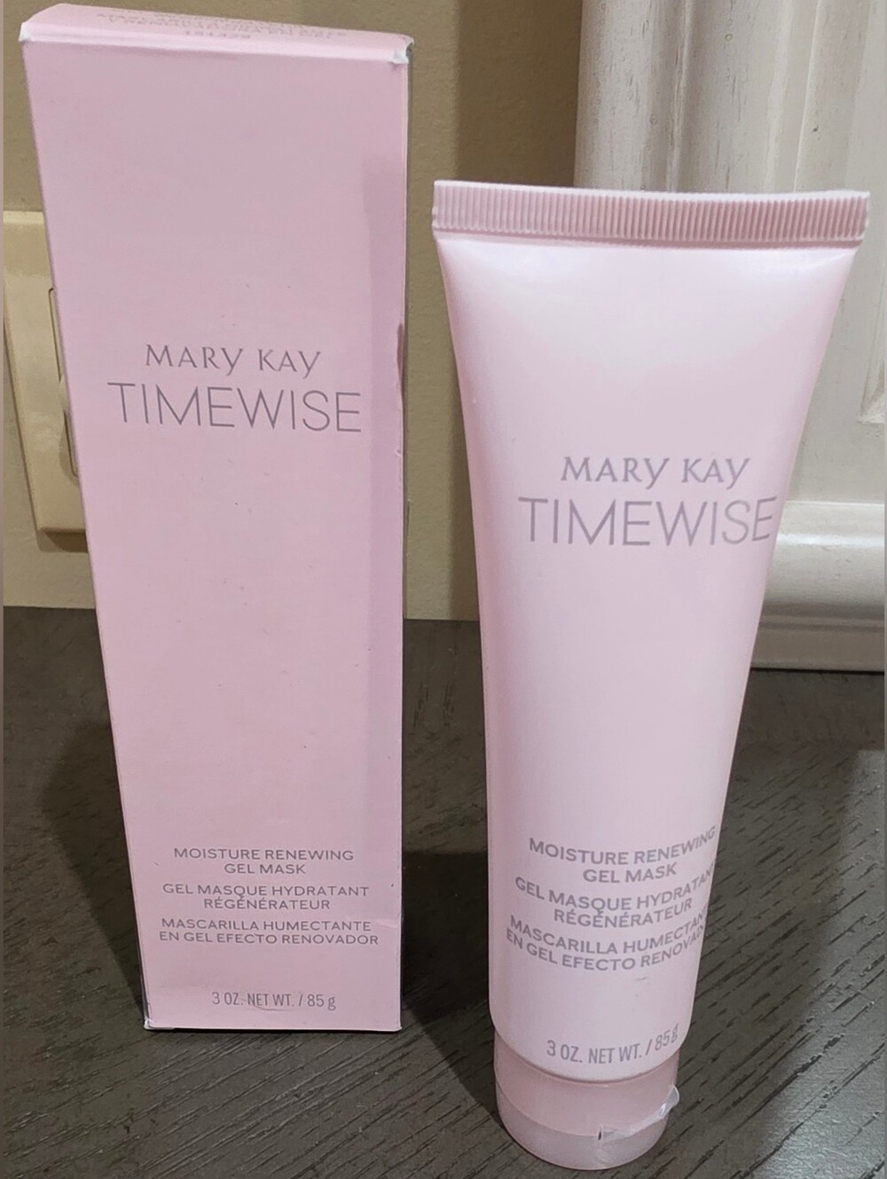 Mary Kay TimeWise Moisture Renewing Gel Mask - Light Pink